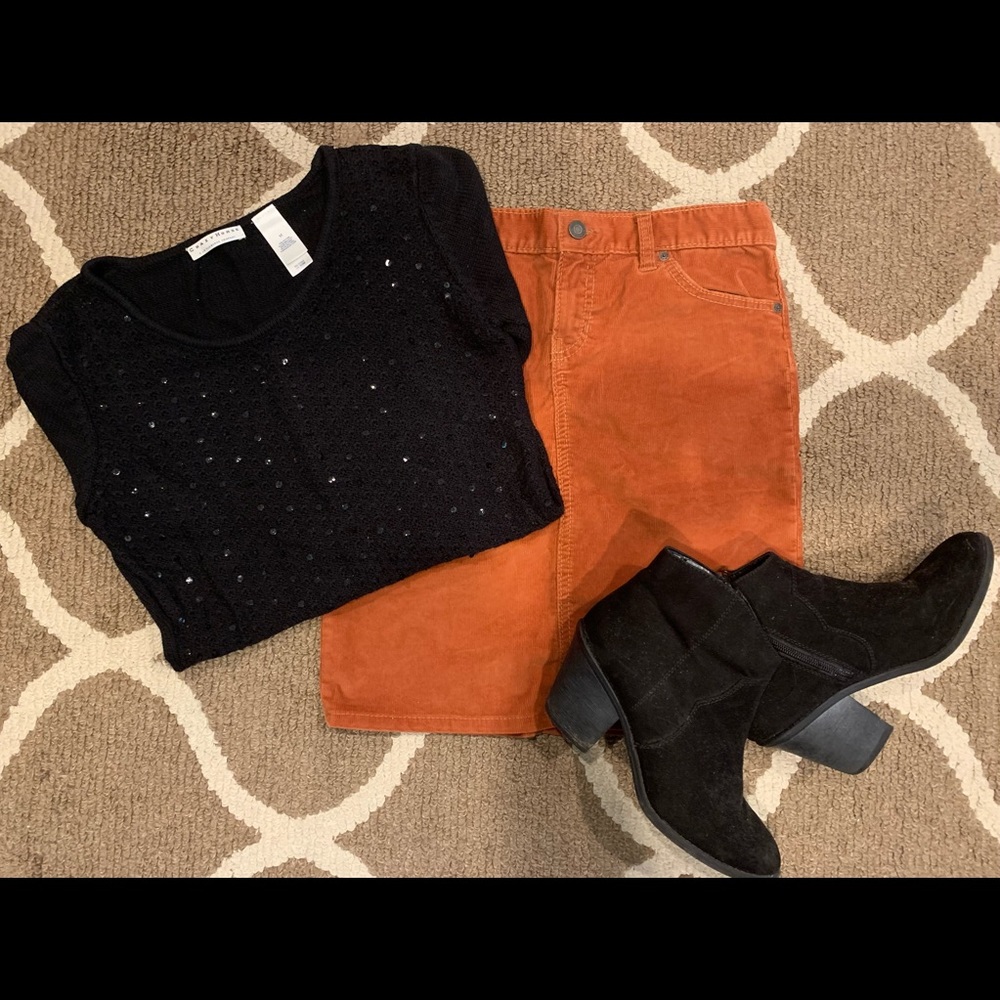 GAP Rust Orange corduroy pencil skirt size 2